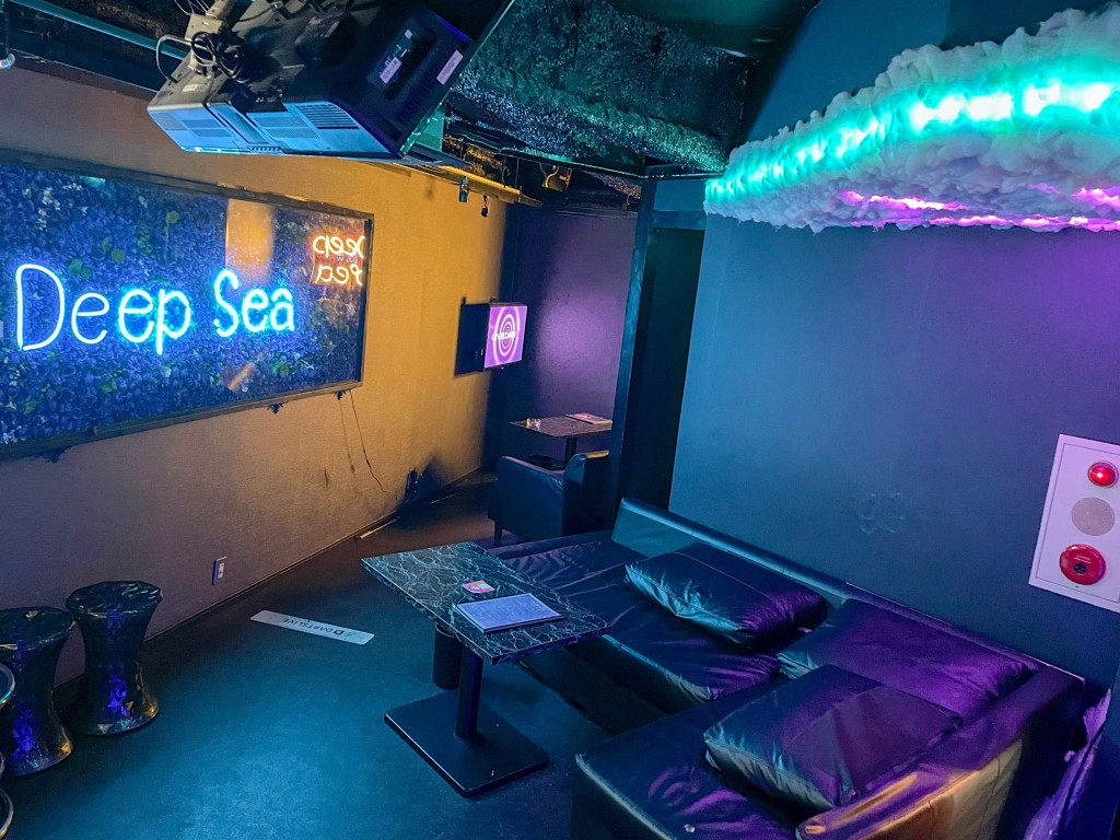deep seaの店内